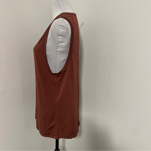 Fabletics Monet V-Back Tie Burnt Orange Sz Large Sleeveless Tank Activewear EUC - Picture 4 of 6